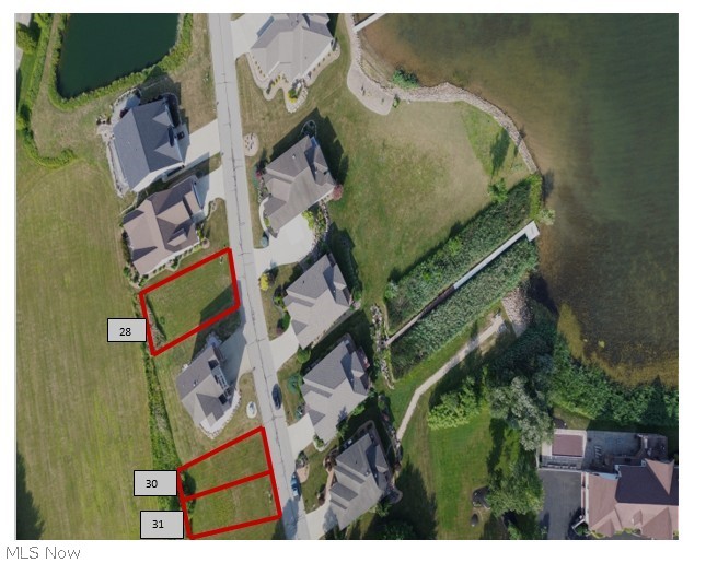 28 Shores Drive Property Photo 3