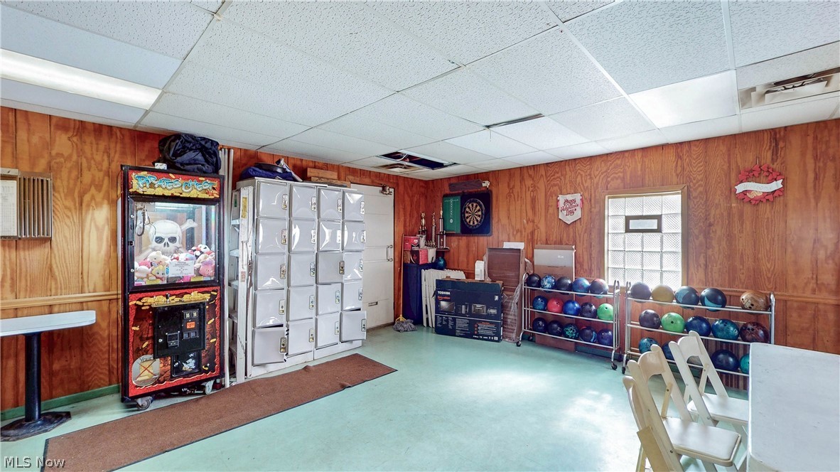 954 Broadway Avenue Property Photo 23