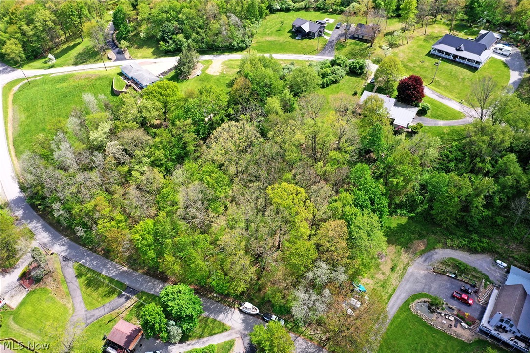 47912 Tomahawk Drive Property Photo 14