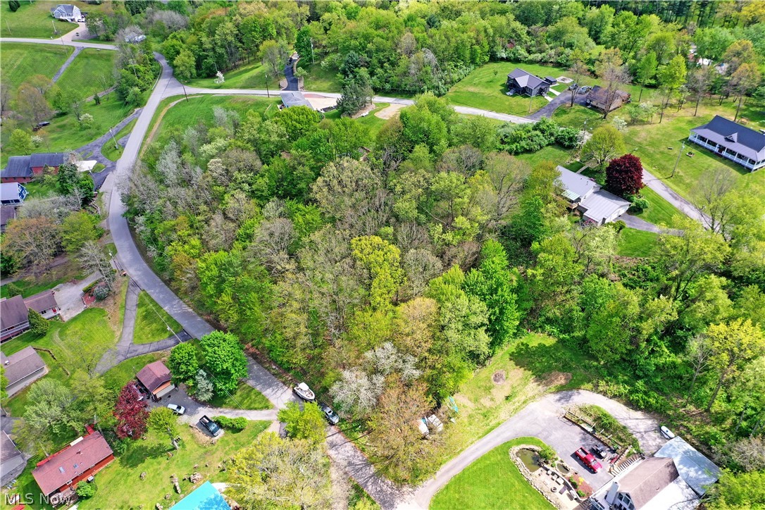 47912 Tomahawk Drive Property Photo 15