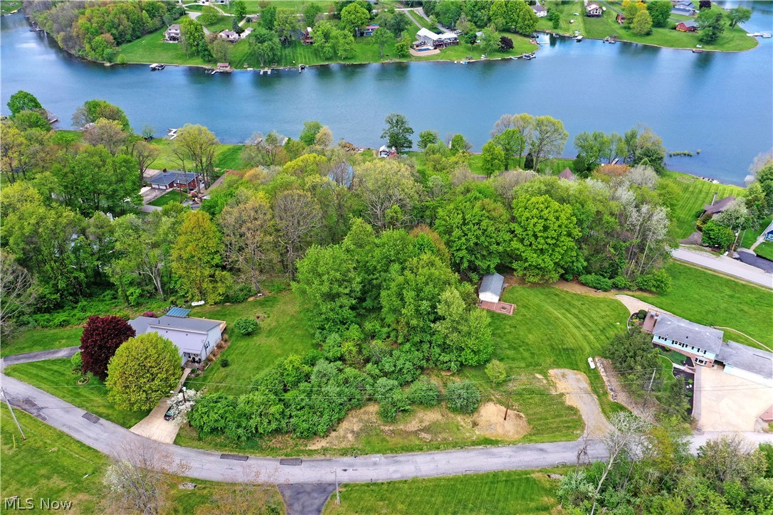 47912 Tomahawk Drive Property Photo 20