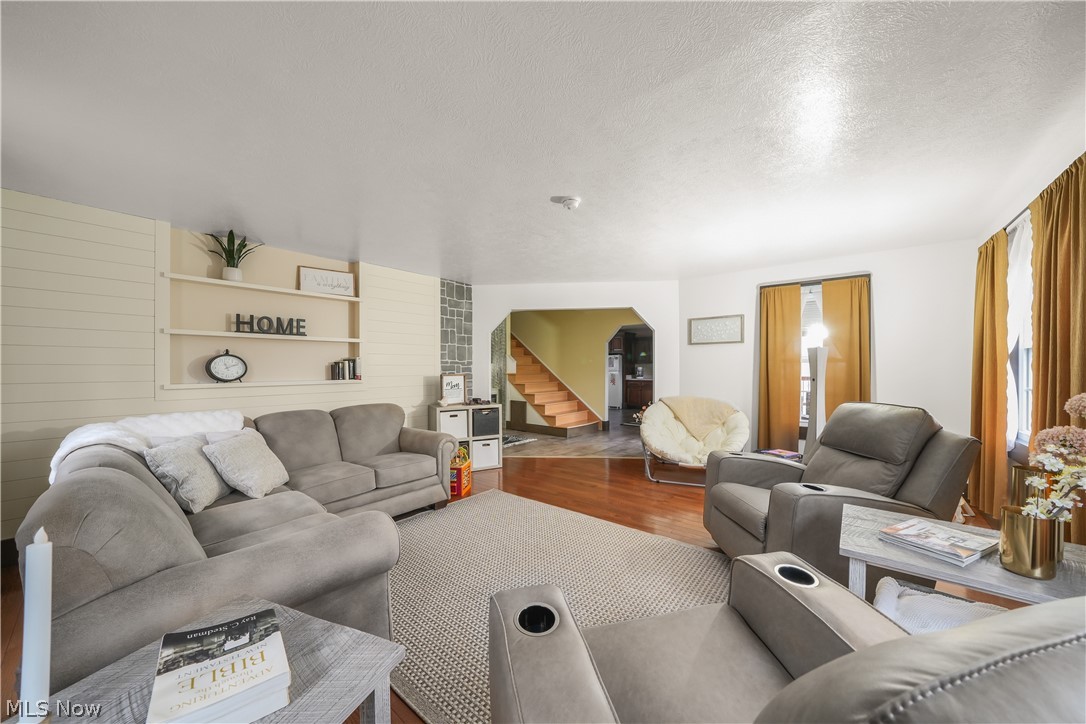 9561 Creaser Road Property Photo 8
