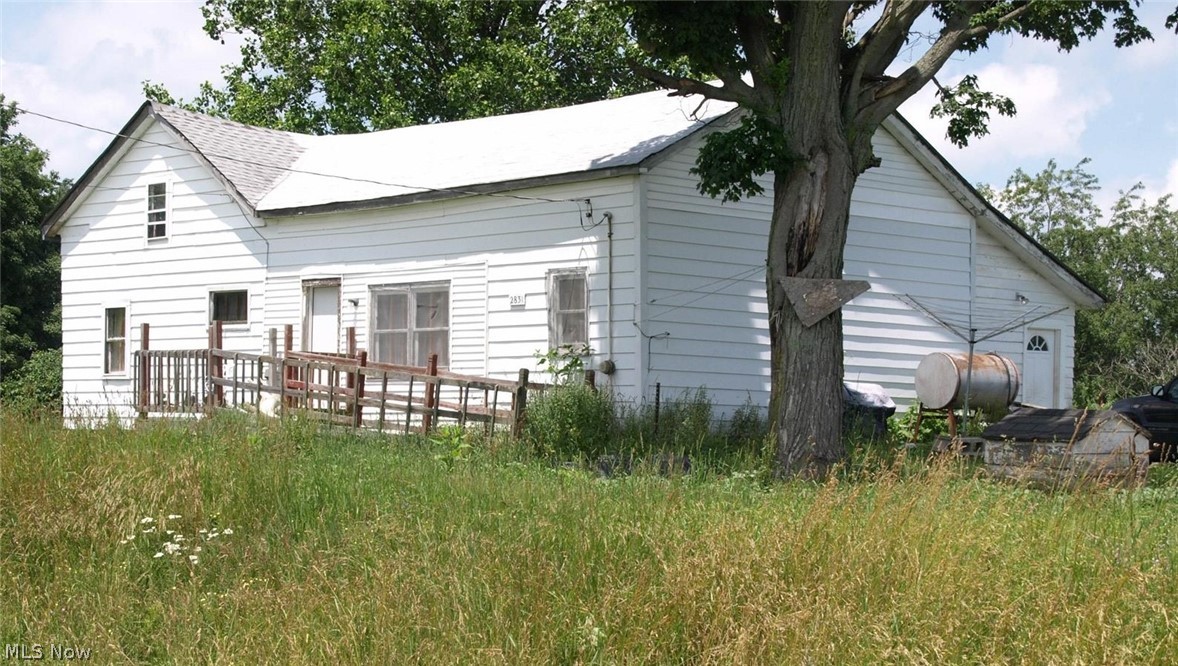 2831 S Denmark Road Property Photo 1