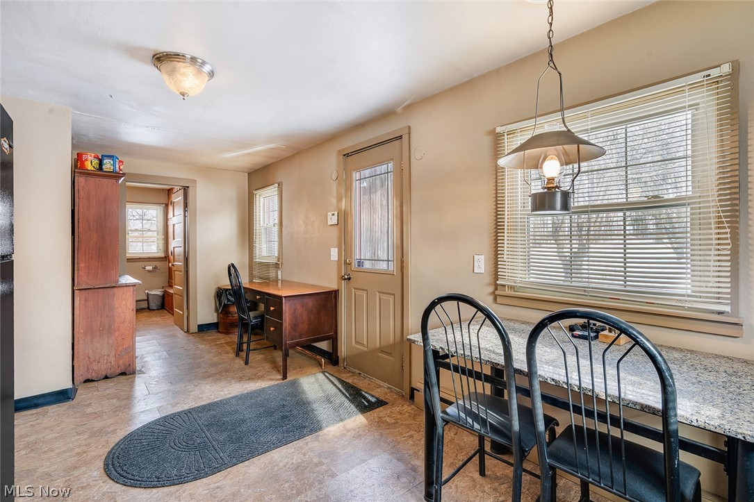 10725 Struthers Road Property Photo 13