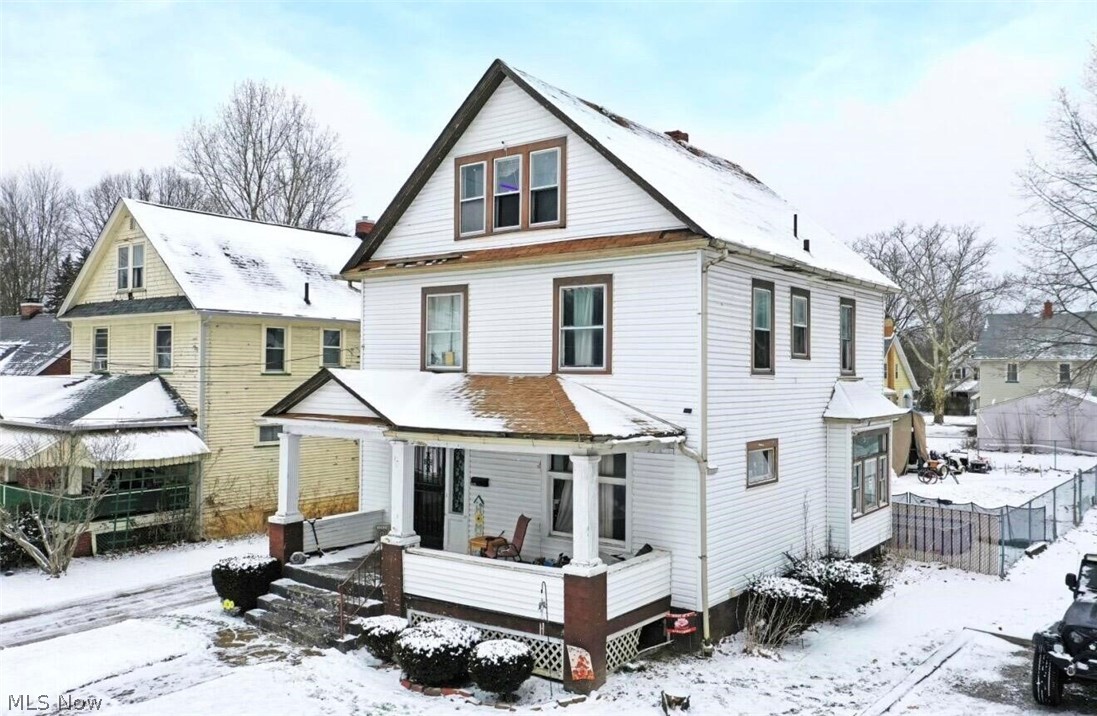 1970 Weston Avenue Property Photo 1