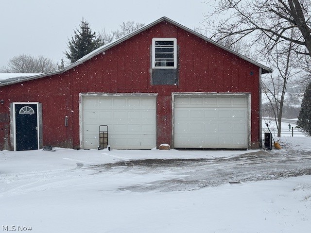 16310 Madison Road Property Photo 4
