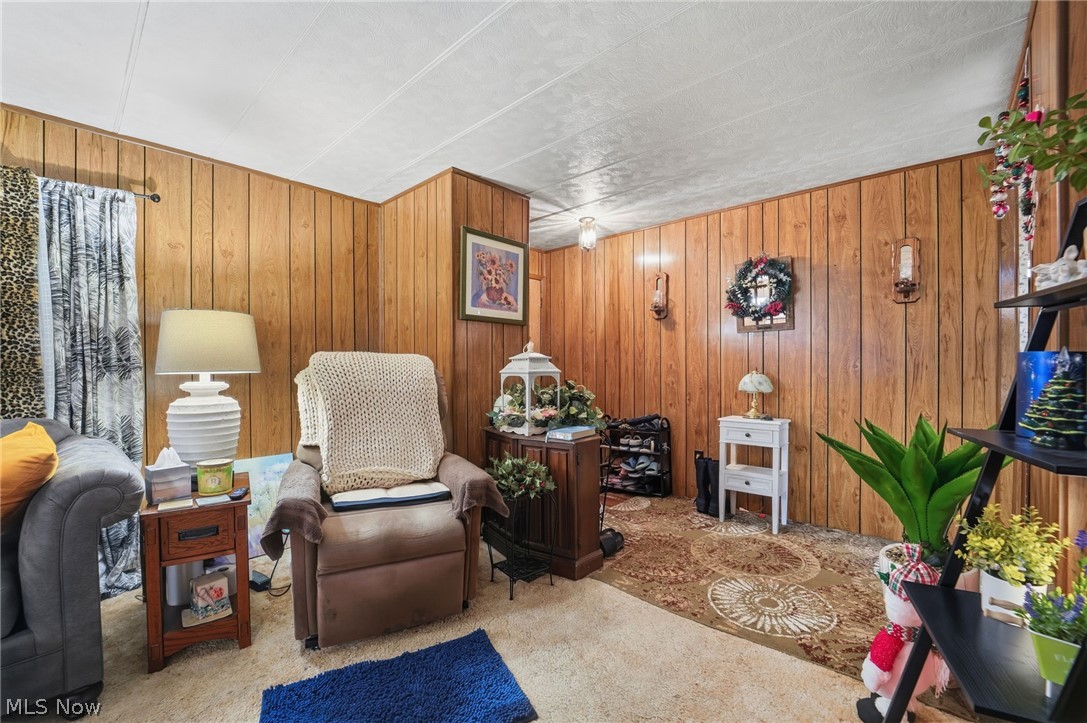 261 Chelsea Drive Property Photo 12