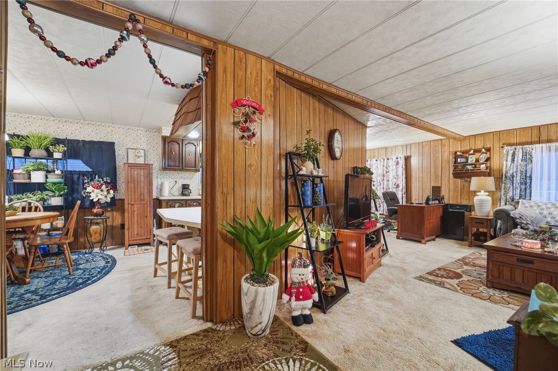 261 Chelsea Drive Property Photo 14