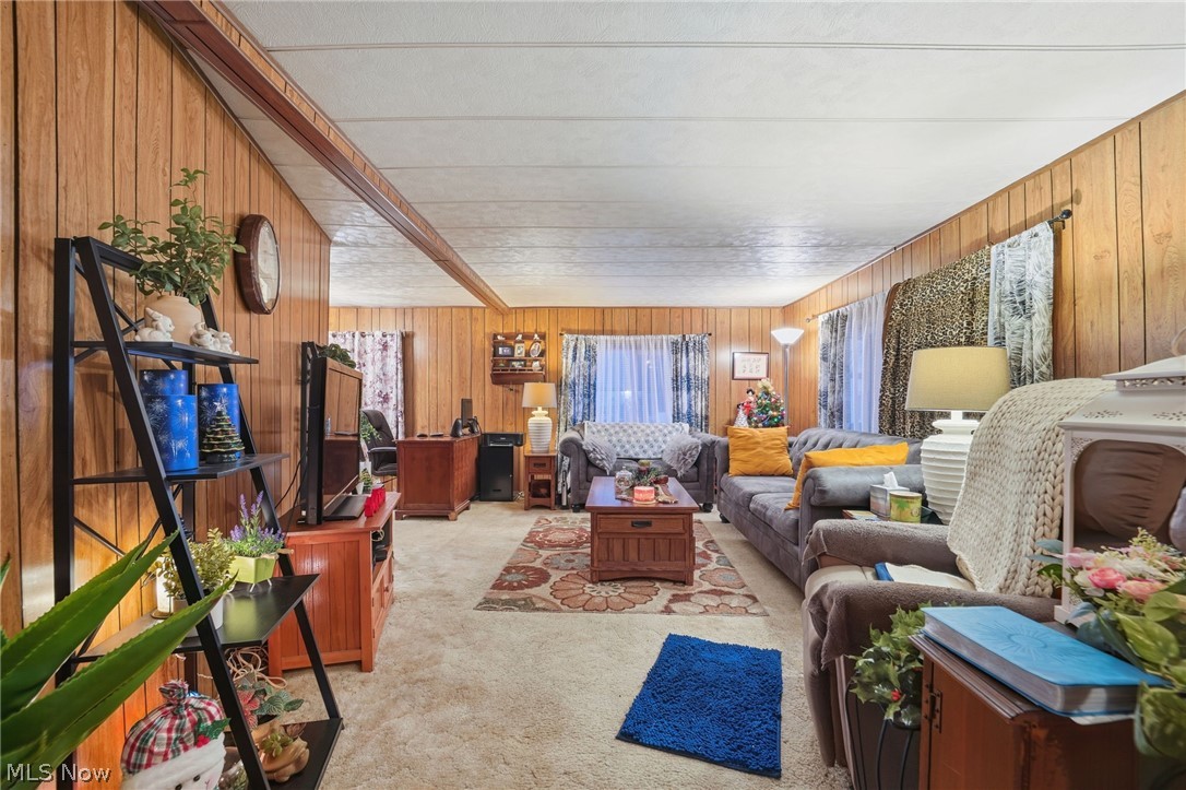 261 Chelsea Drive Property Photo 25