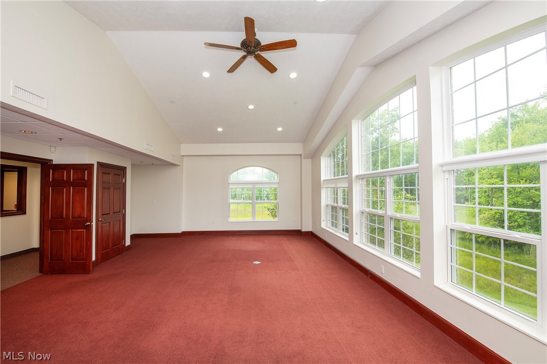 387 Golfview Lane Property Photo 25