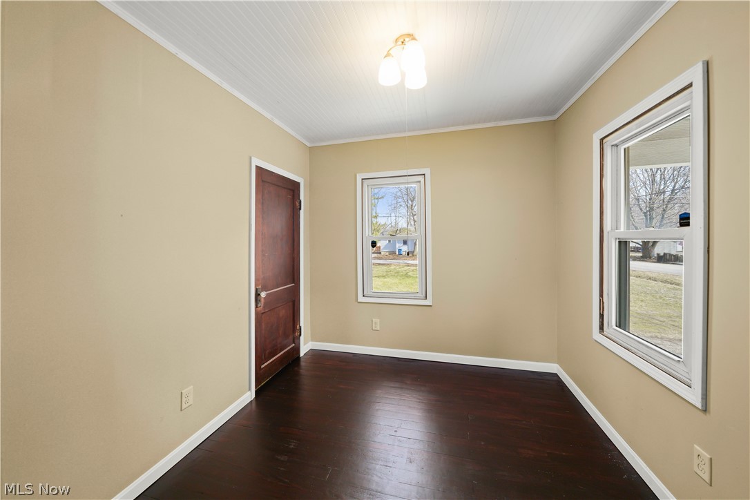 2323 Mingo Trail Property Photo 11