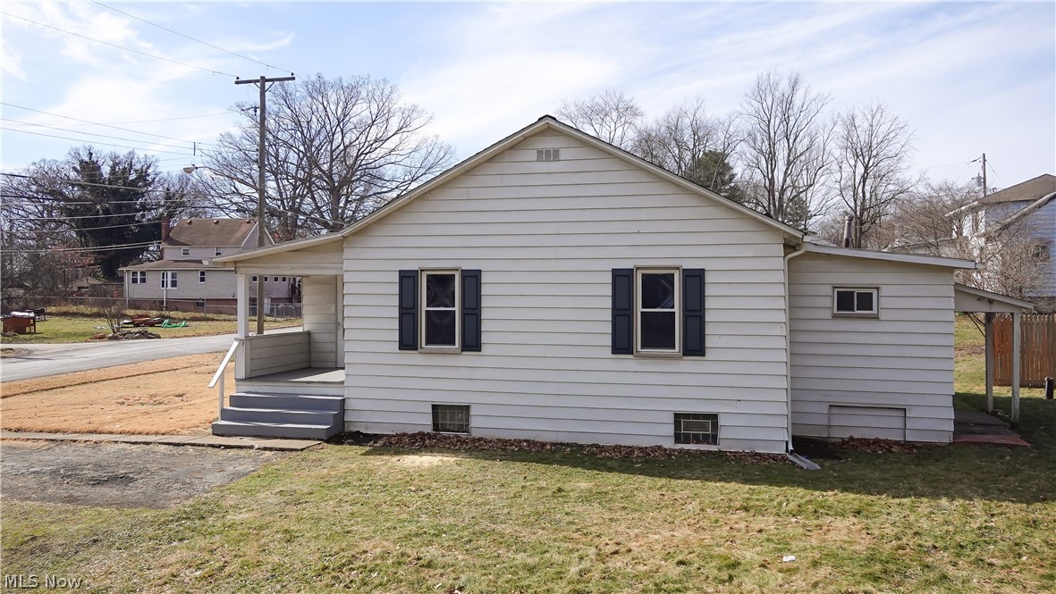 2323 Mingo Trail Property Photo 17