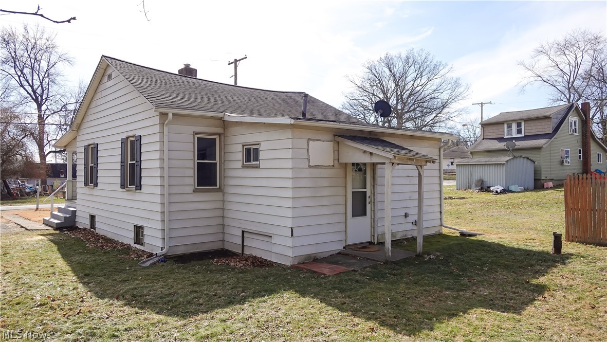 2323 Mingo Trail Property Photo 18