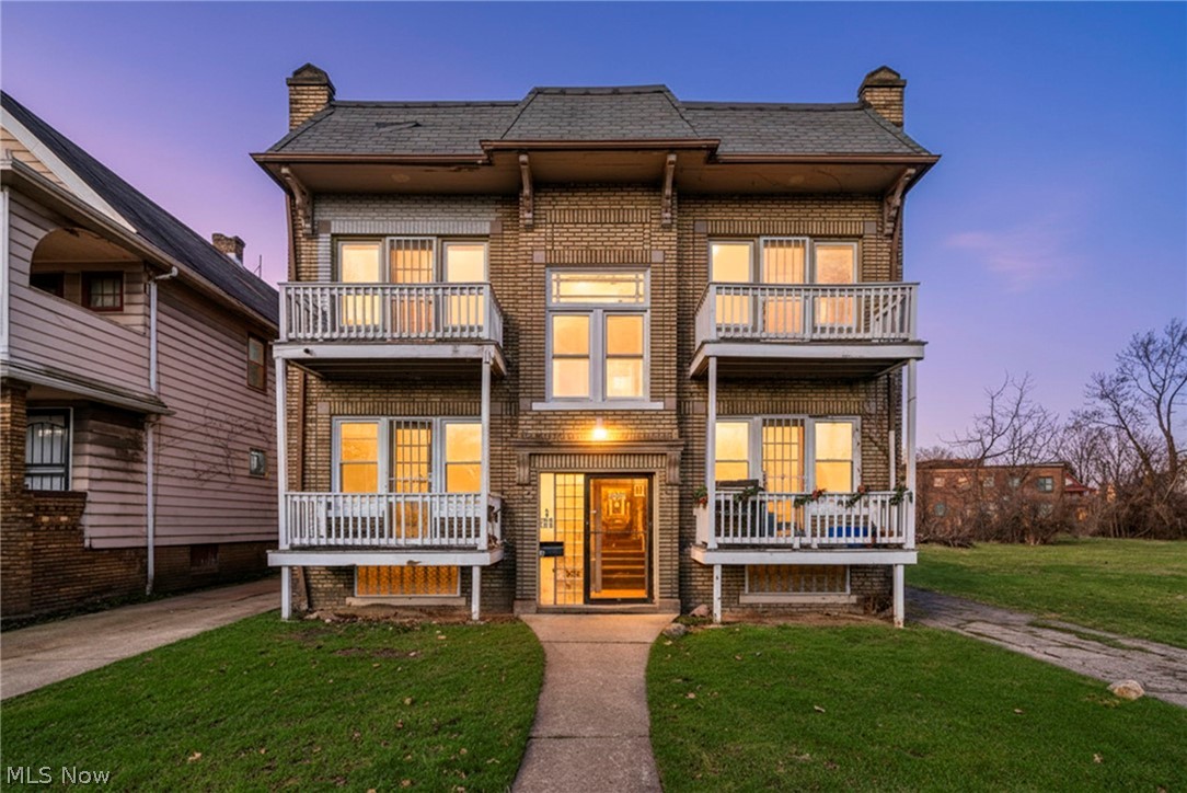 3438 E 140th Street