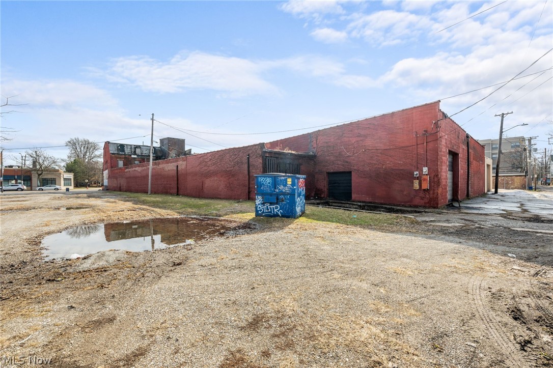 3800 Lorain Avenue Property Photo 7