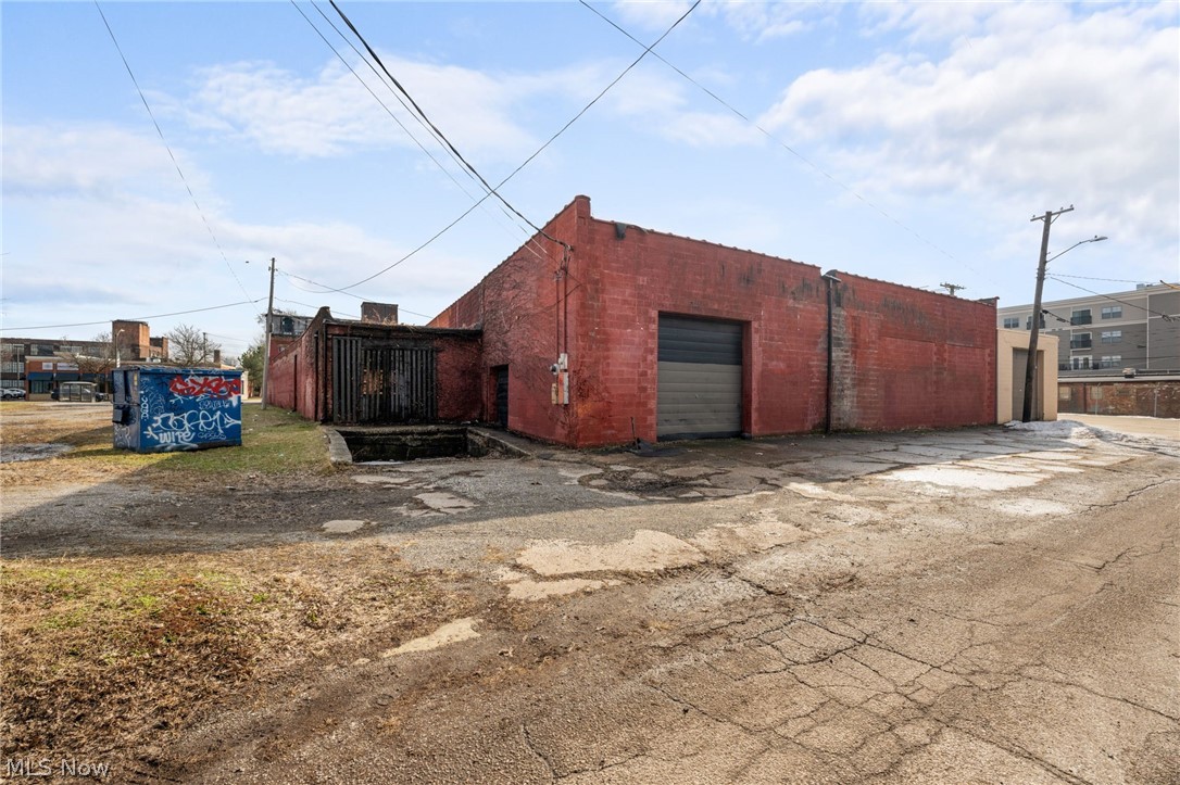 3800 Lorain Avenue Property Photo 8