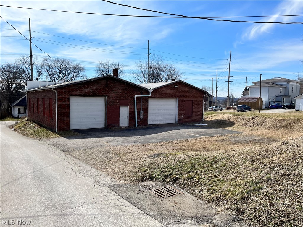 637 Cushman Street Property Photo 1