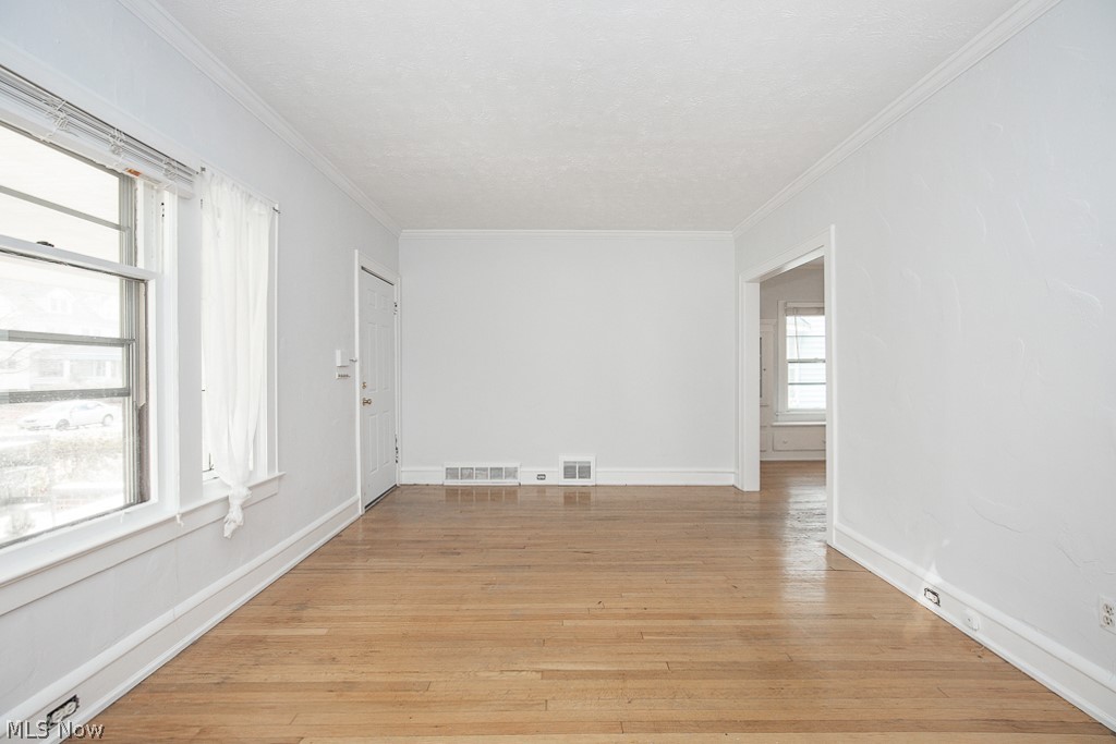 2671 Hampshire Road Property Photo 3