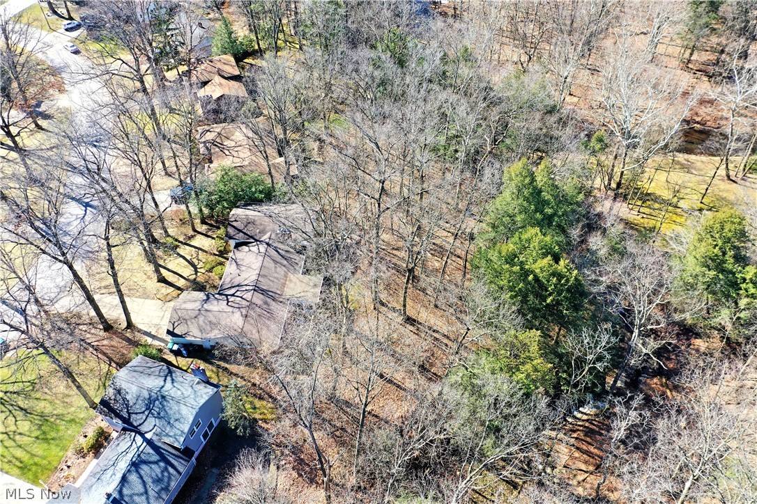 9 Hillside Drive Property Photo 4