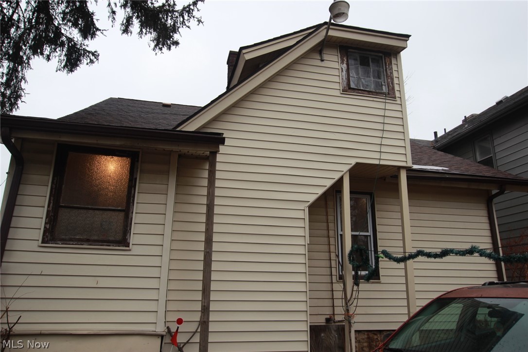 56 N Osborn Property Photo 11