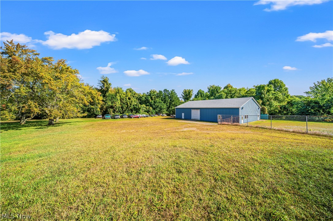 5309 N Ridge Road E Property Photo 7