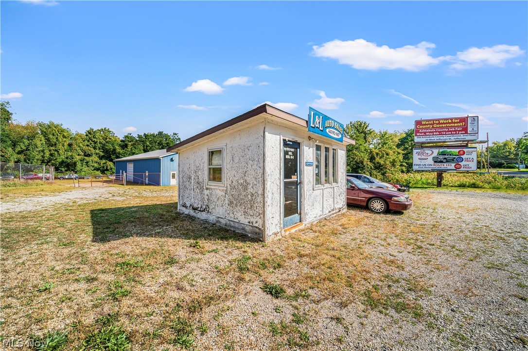 5309 N Ridge Road E Property Photo 32