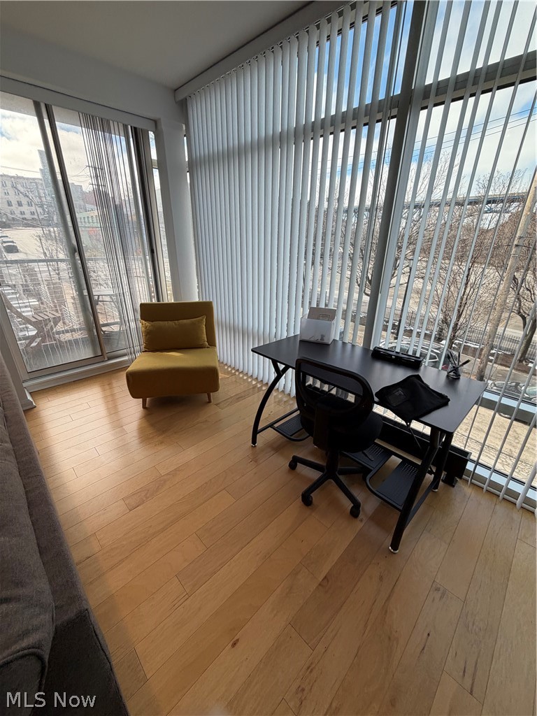 1237 Washington Avenue 412 Property Photo 6