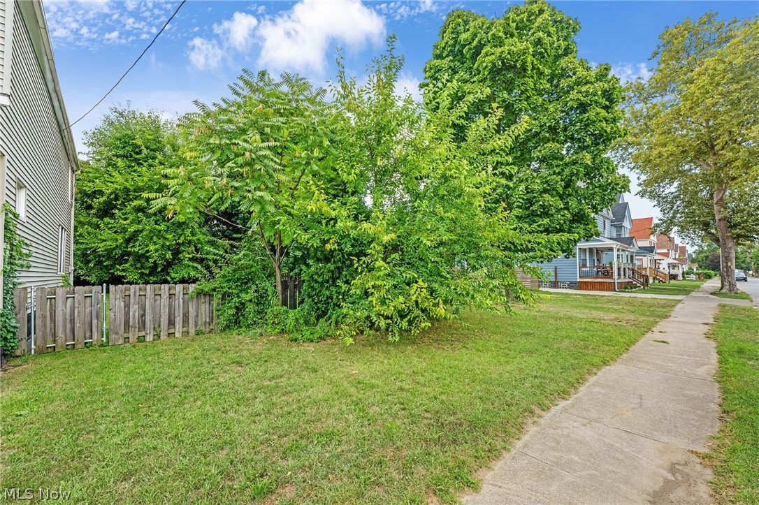 2256 E 85th Street