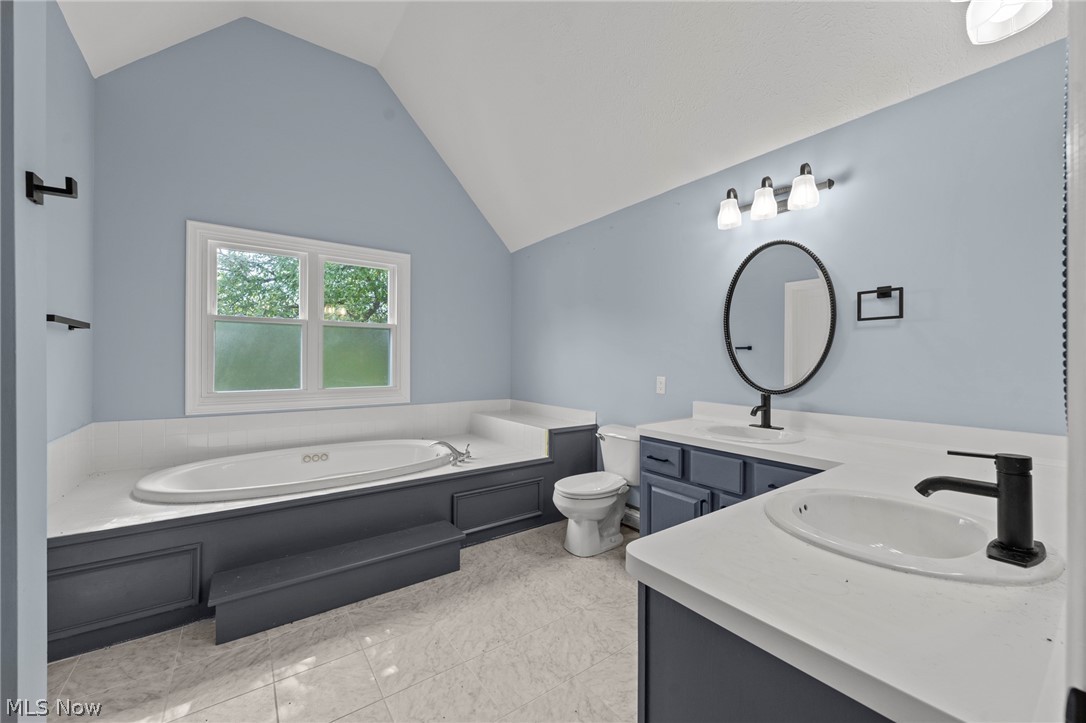 107 Keswick Court Property Photo 14