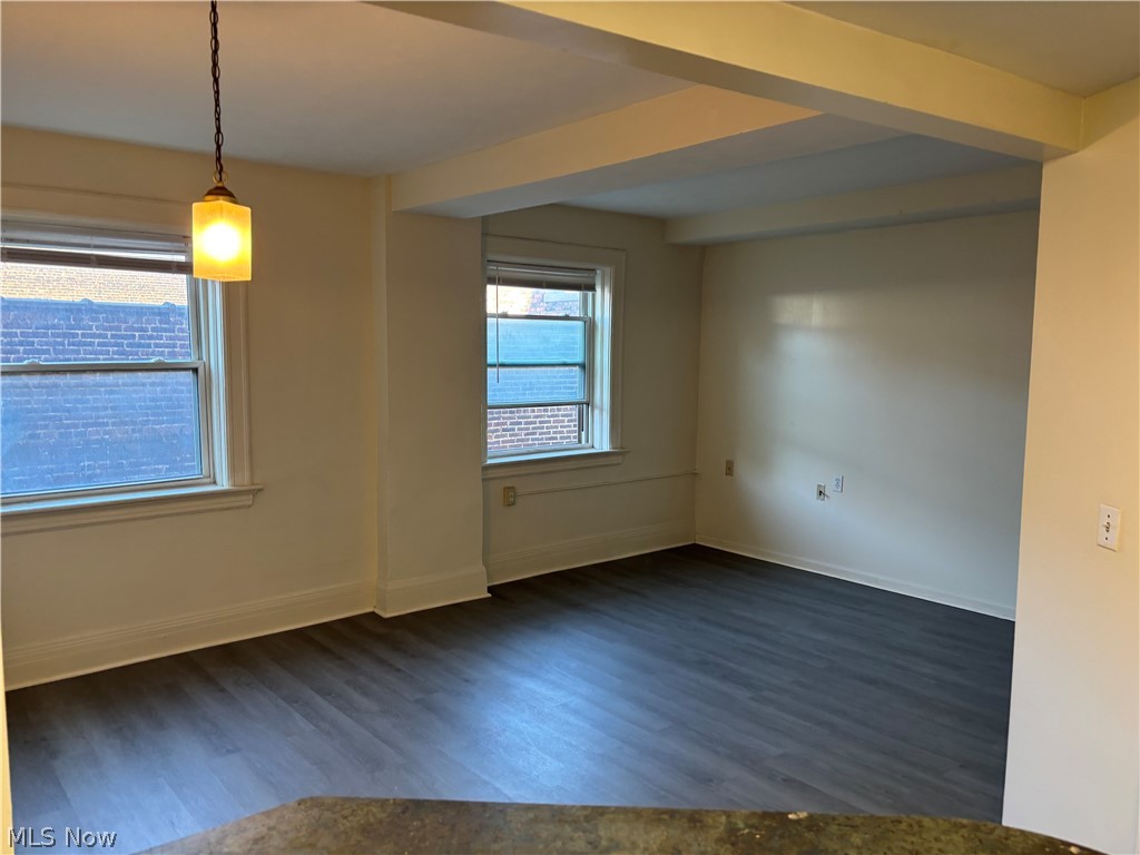5644 Broadway Avenue 201 Property Photo 4