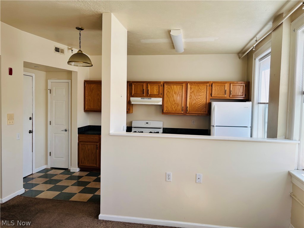 5644 Broadway Avenue 603 Property Photo 3