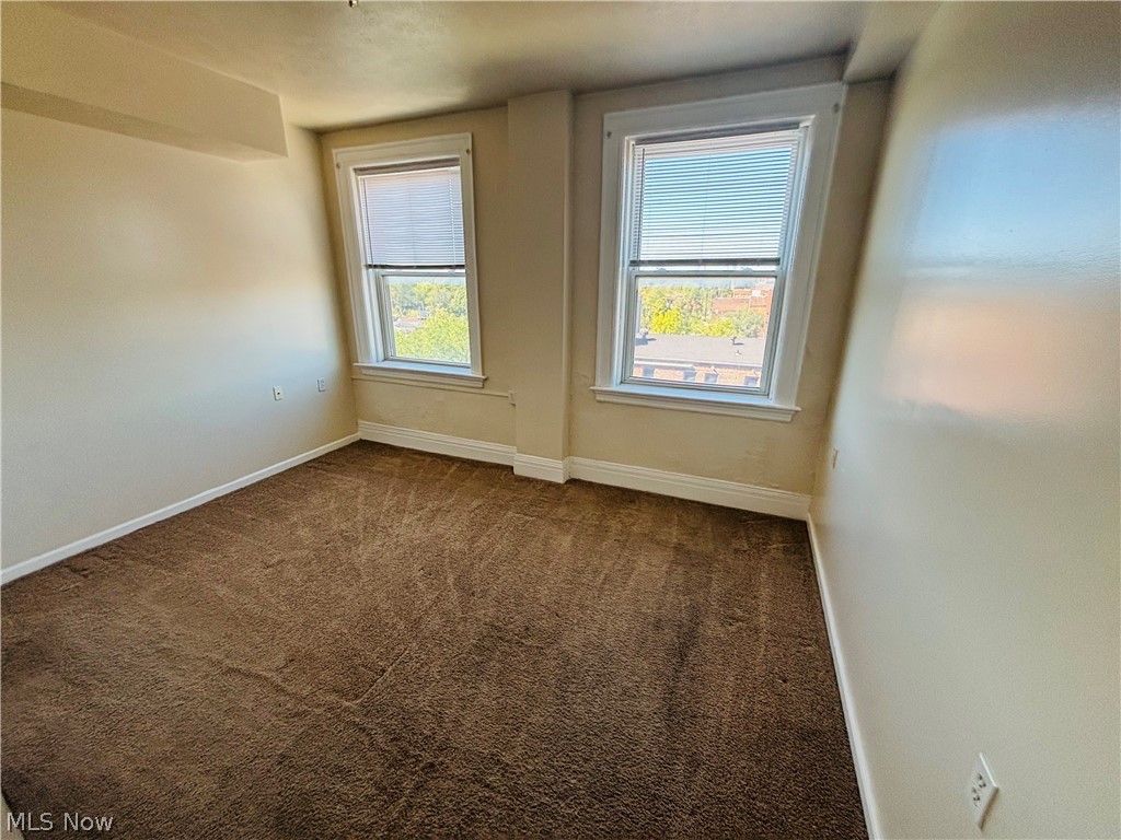 5644 Broadway Avenue 603 Property Photo 11