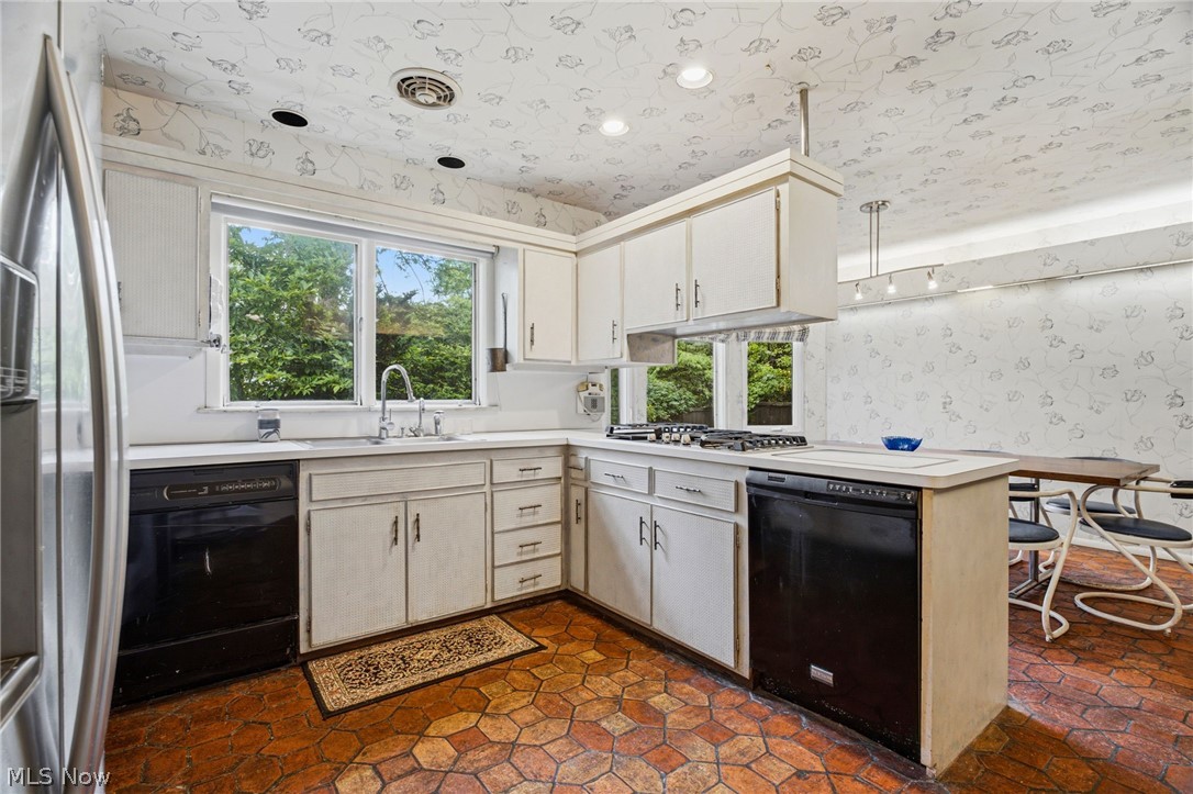 4411 University Pky Property Photo 15
