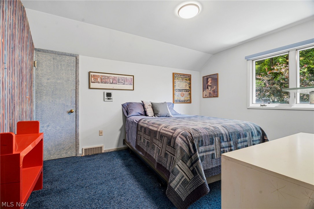 4411 University Pky Property Photo 35