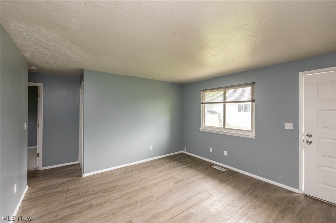 211 Brace Avenue Property Photo 2