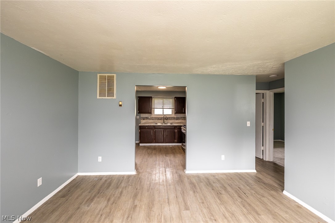 211 Brace Avenue Property Photo 9