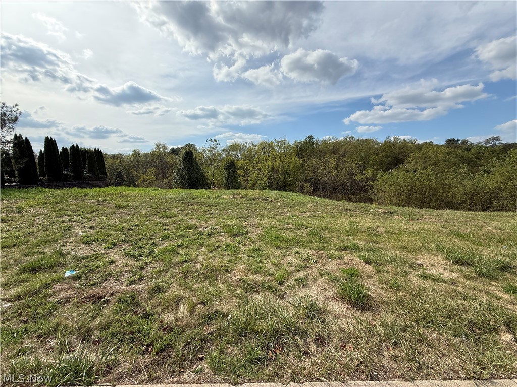 Cara Place Property Photo 3