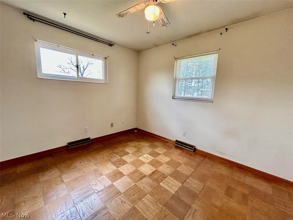 27140 State Route 7 Property Photo 17