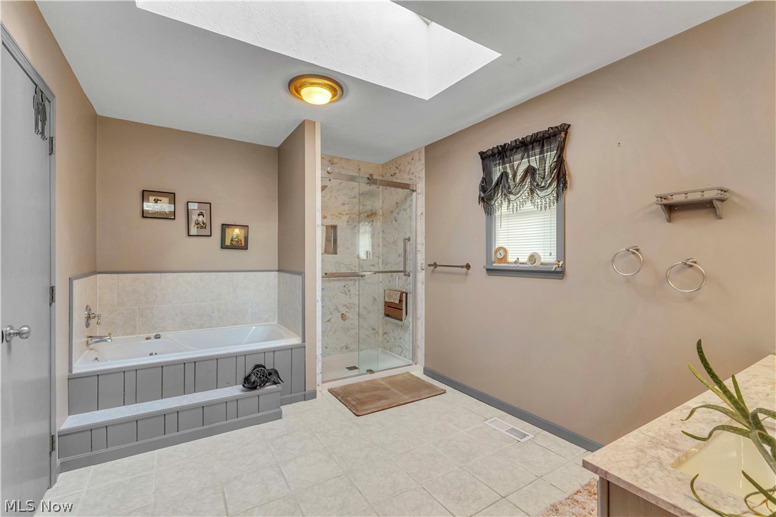 563 N Carpenter Road Property Photo 19
