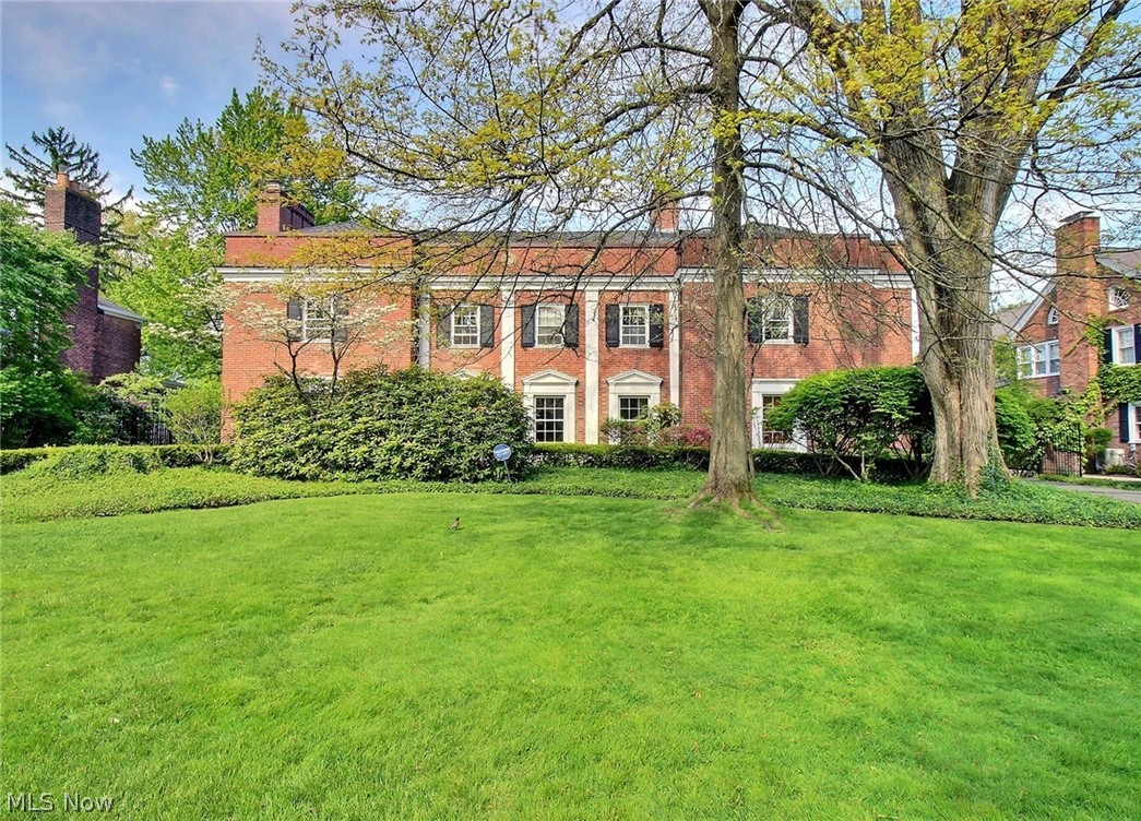 2710 Chesterton Road Property Photo 1