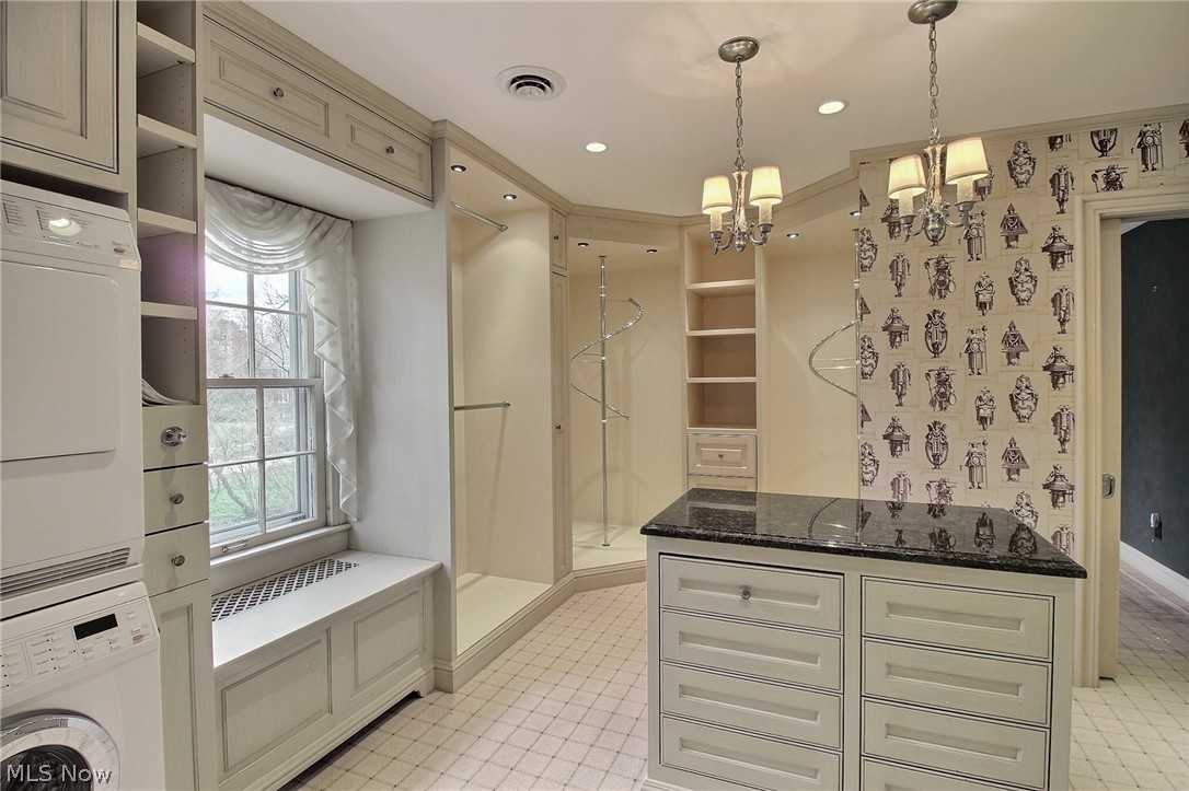 2710 Chesterton Road Property Photo 13