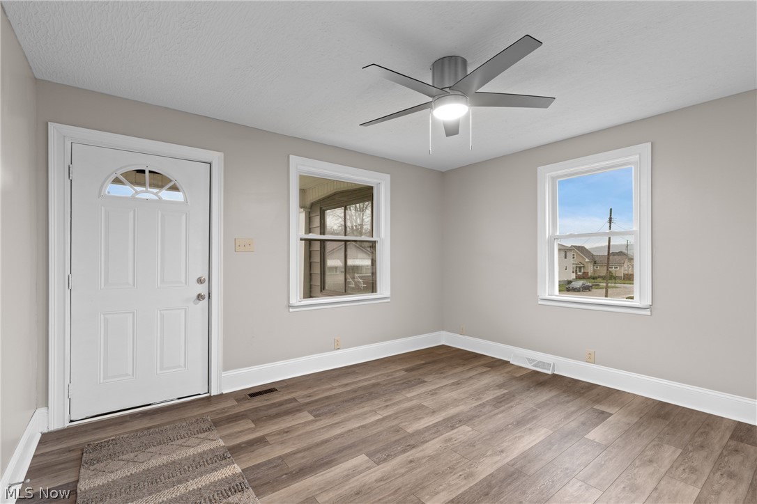 3931 Olive Avenue Property Photo 6