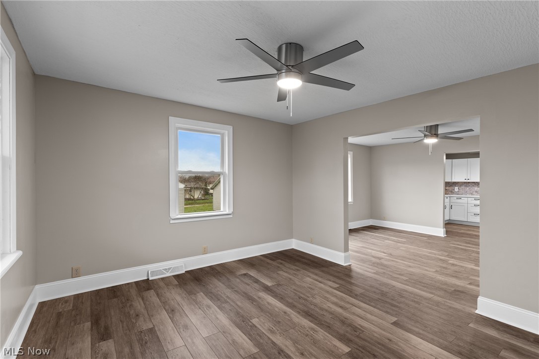 3931 Olive Avenue Property Photo 7