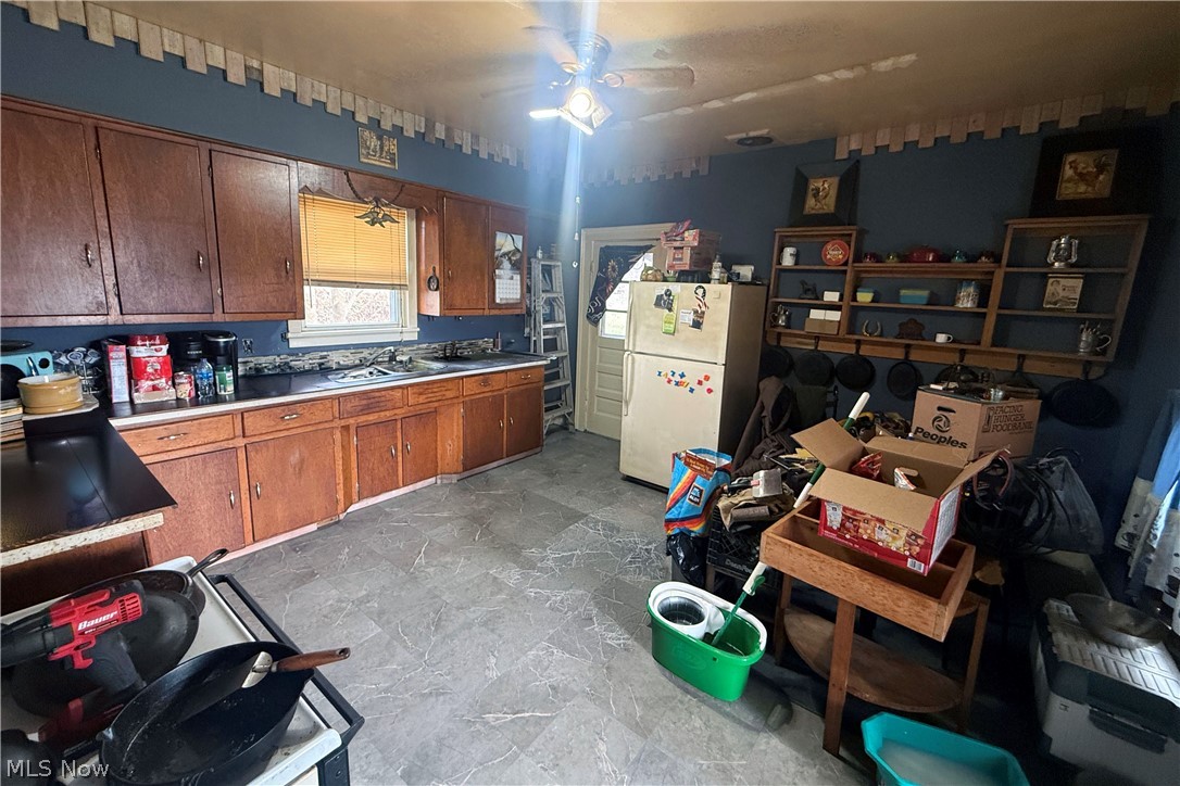6 Electric Avenue Property Photo 5