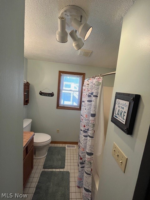 23458 Hideaway Drive Property Photo 5
