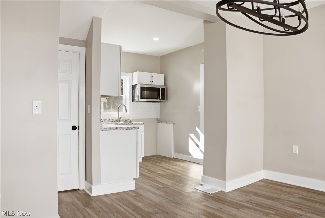 2016 Pointview Avenue Property Photo 17