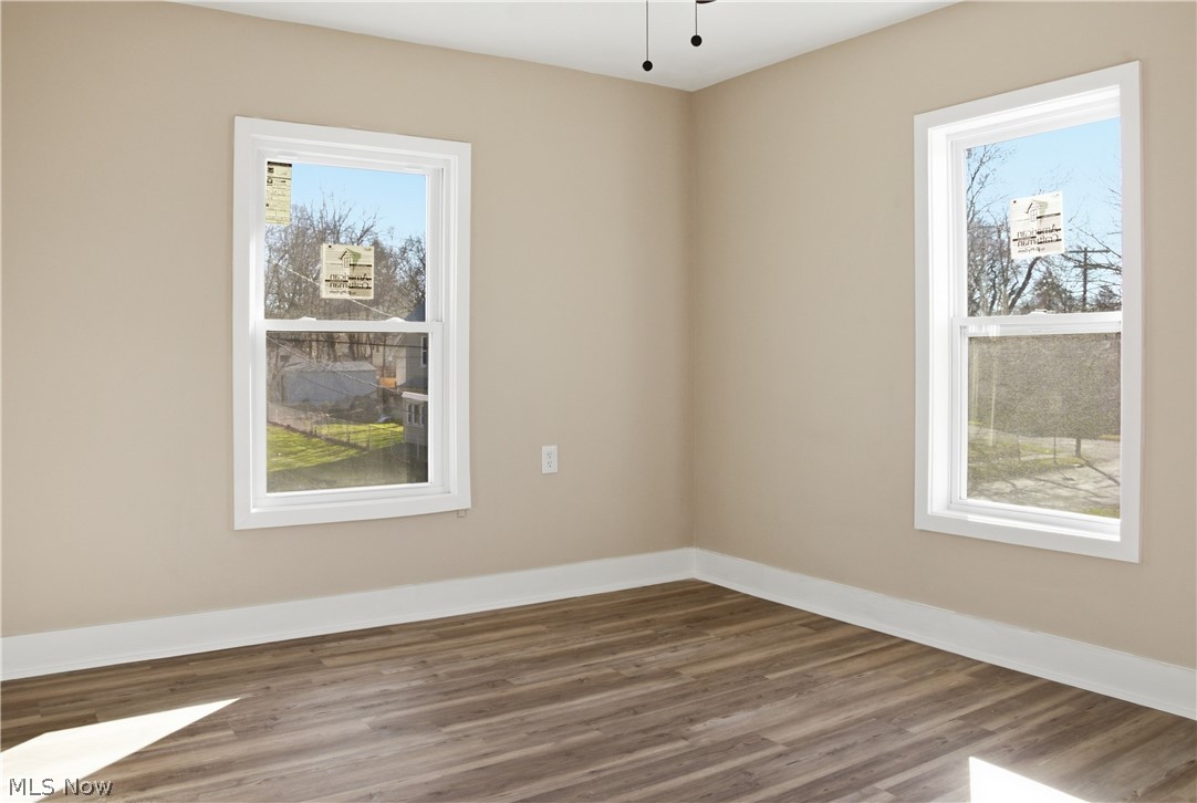 2016 Pointview Avenue Property Photo 21