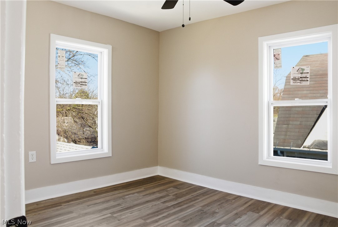 2016 Pointview Avenue Property Photo 23