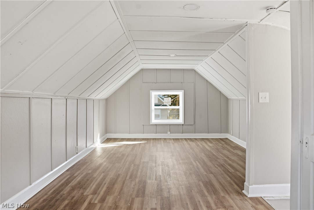 2016 Pointview Avenue Property Photo 25