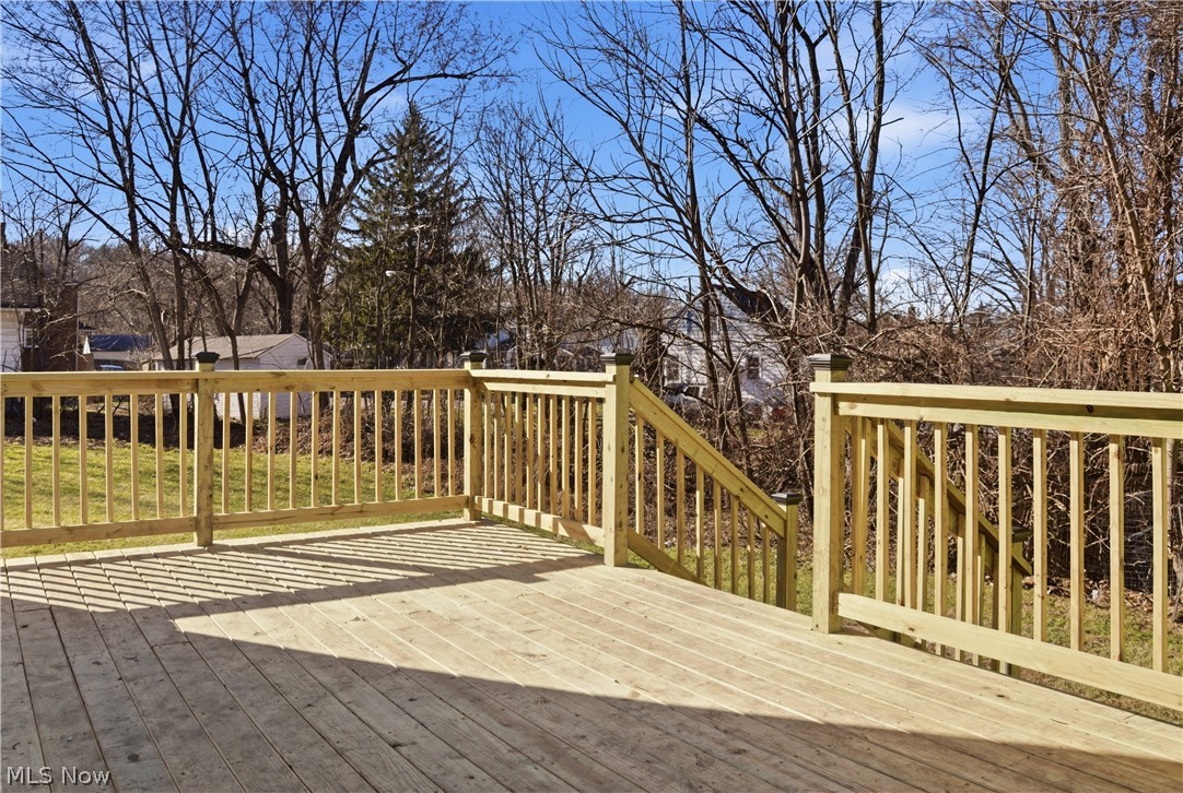 2016 Pointview Avenue Property Photo 30